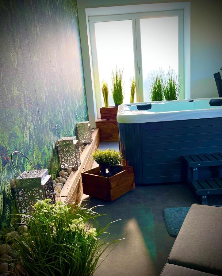 Le Manoir Des Haies Spa Les Champs-Géraux المظهر الخارجي الصورة