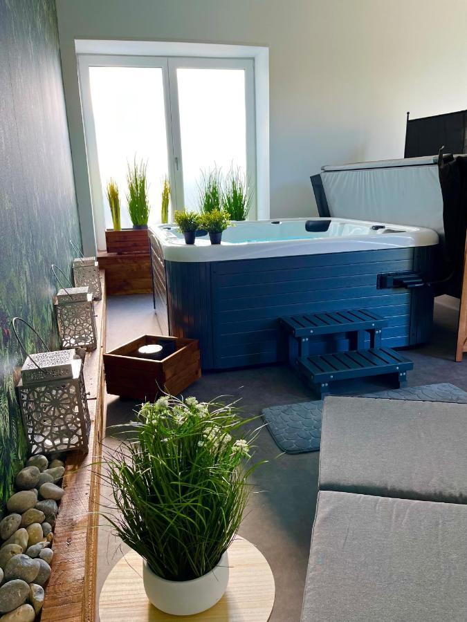 Le Manoir Des Haies Spa Les Champs-Géraux المظهر الخارجي الصورة