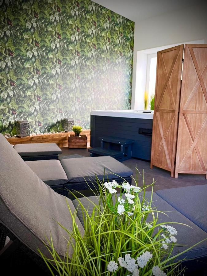 Le Manoir Des Haies Spa Les Champs-Géraux المظهر الخارجي الصورة